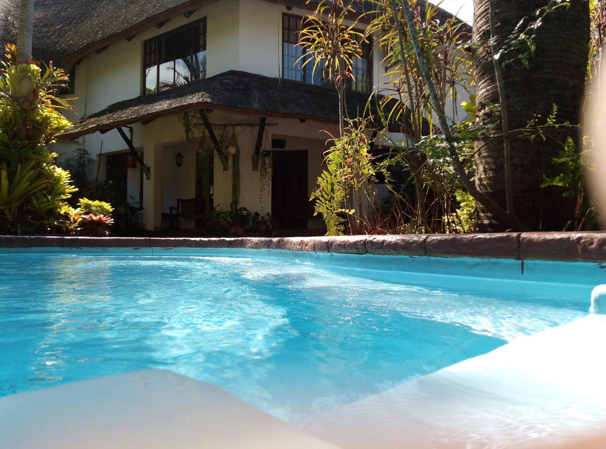 African Ambience Guest House Saint Lucia Estuary Exteriör bild